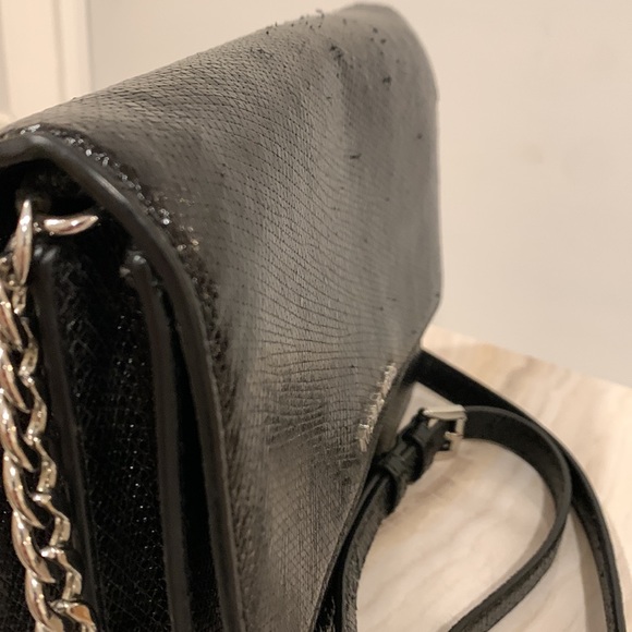 **SOLD*** Michael Kors Daniella Snake Scale Print Silver Chain Crossbody - Picture 11 of 17